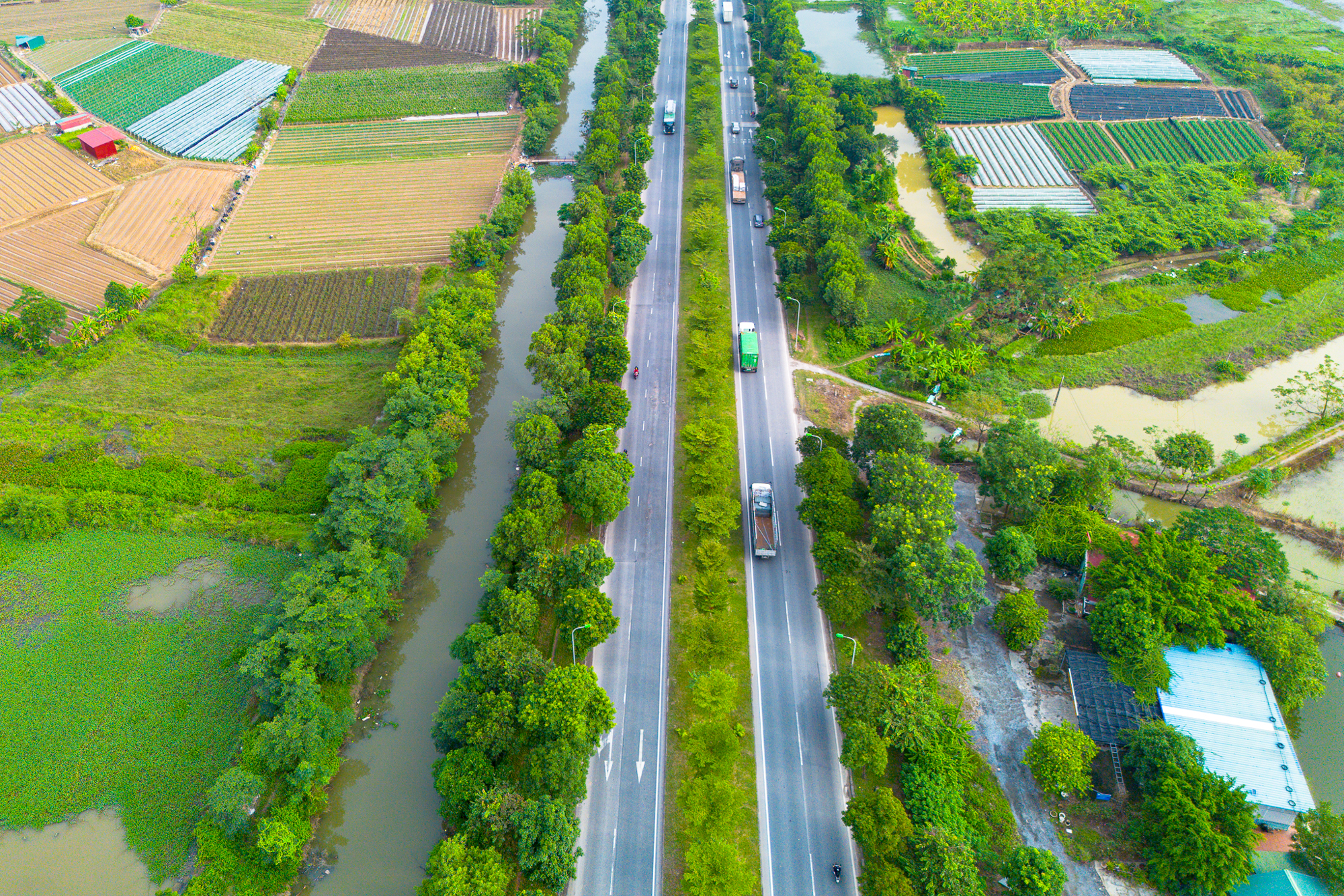 Cầu 2 tầng, cầu đắt nhất Hà Nội và loạt con đường kết nối...đang biến Mê Linh trở "điểm nóng" cho nhà đầu tư bất động sản cuối năm - Ảnh 7