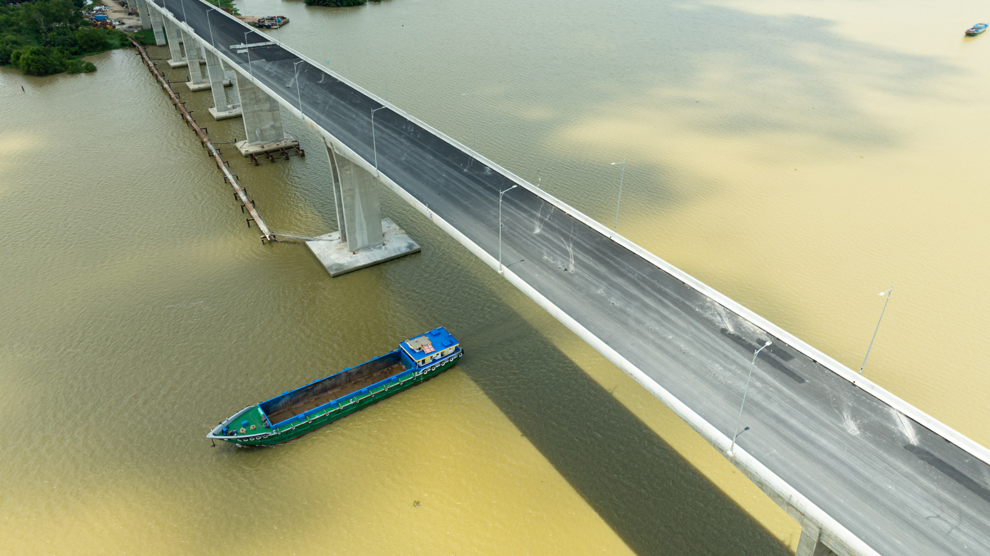 Toàn cảnh khu vực sẽ xây cầu hơn 11.000 tỷ đồng, nằm cạnh khúc sông mỗi km ‘cõng’ một tỷ USD giá trị bất động sản ở TP.HCM - Ảnh 6