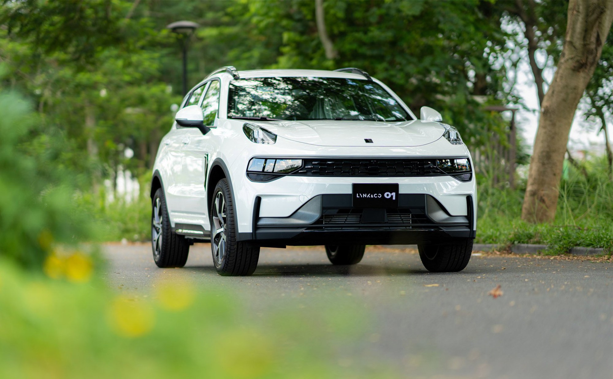 Mua xe ngoại thất đẹp, nhiều công nghệ nhưng giá chỉ tầm 1 tỷ đồng chọn Lynk & Co 01, Hyundai Tucson hay Ford Territory - Ảnh 1