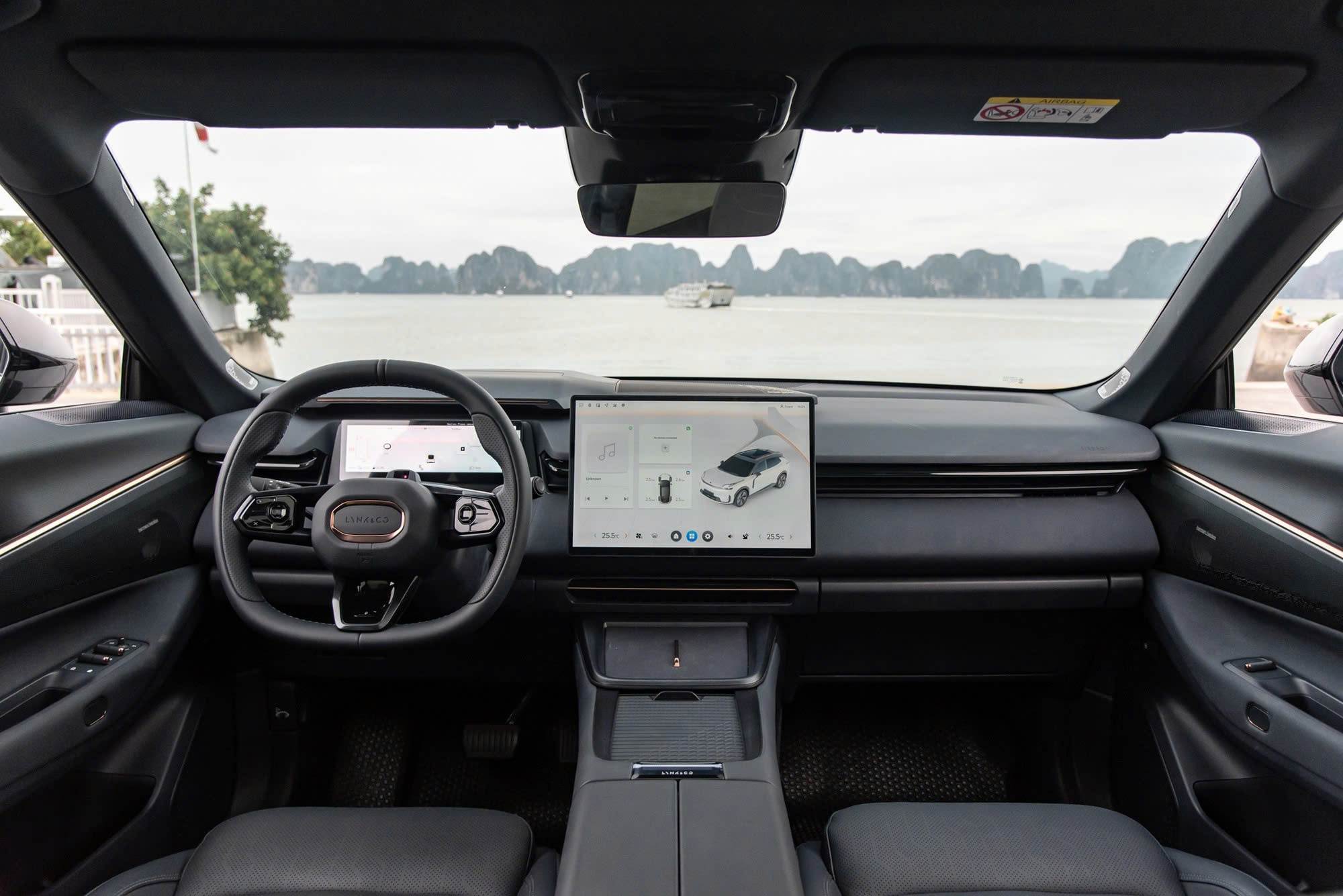 Trải nghiệm Lynk & Co 08: Thiết kế tinh gọn, vận hành êm ái, nhiều tiện nghi hỗ trợ - Ảnh 5
