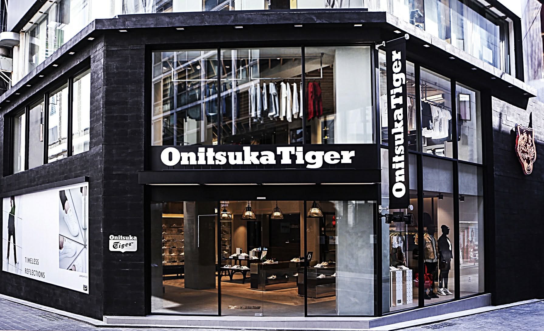 Onitsuka Tiger - cú "plot twist" của ngành giày, tung đòn phản công nhẹ nhưng buộc hai gã khổng lồ Nike và Adidas phải dè chừng - Ảnh 1