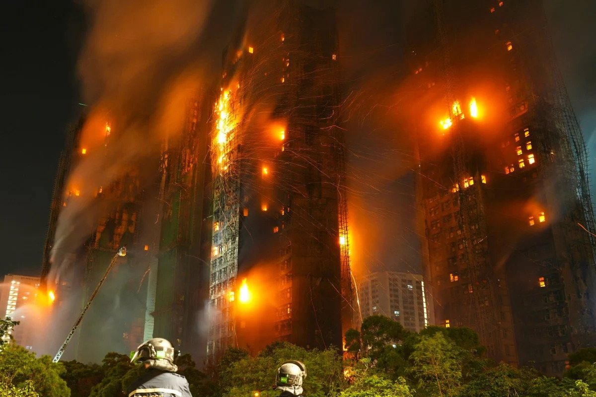 Điểm "bất thường" của vụ cháy tang thương nhất Hồng Kông trong hơn nửa thế kỷ - Ảnh 3