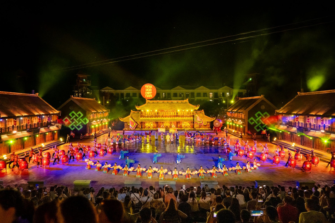 Vingroup lấn sân lĩnh vực mới - Ảnh 2