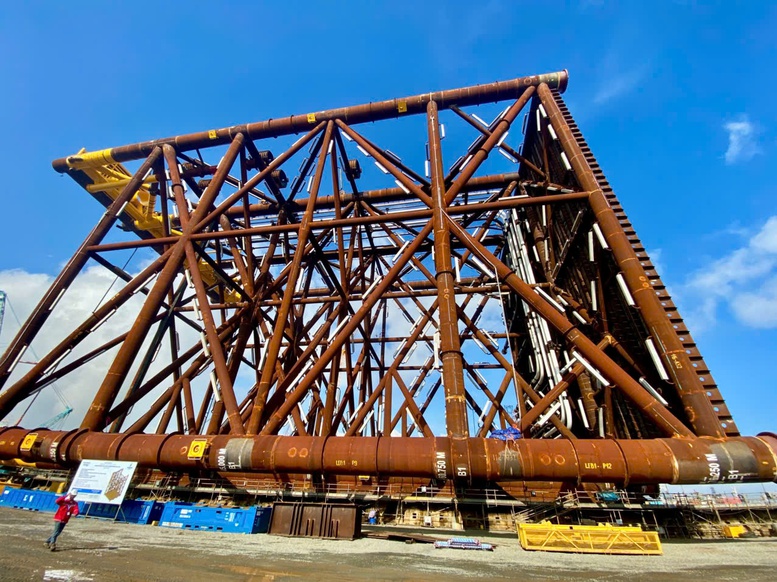 Petrovietnam gắn biển hạng mục trọng yếu Dự án Phát triển mỏ khí Lô B-Ô Môn - Ảnh 3