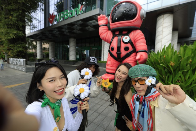 Kim chủ VPBank chơi lớn: Nổ loạt project hoành tráng đón ông hoàng K-Pop G-DRAGON! - Ảnh 2