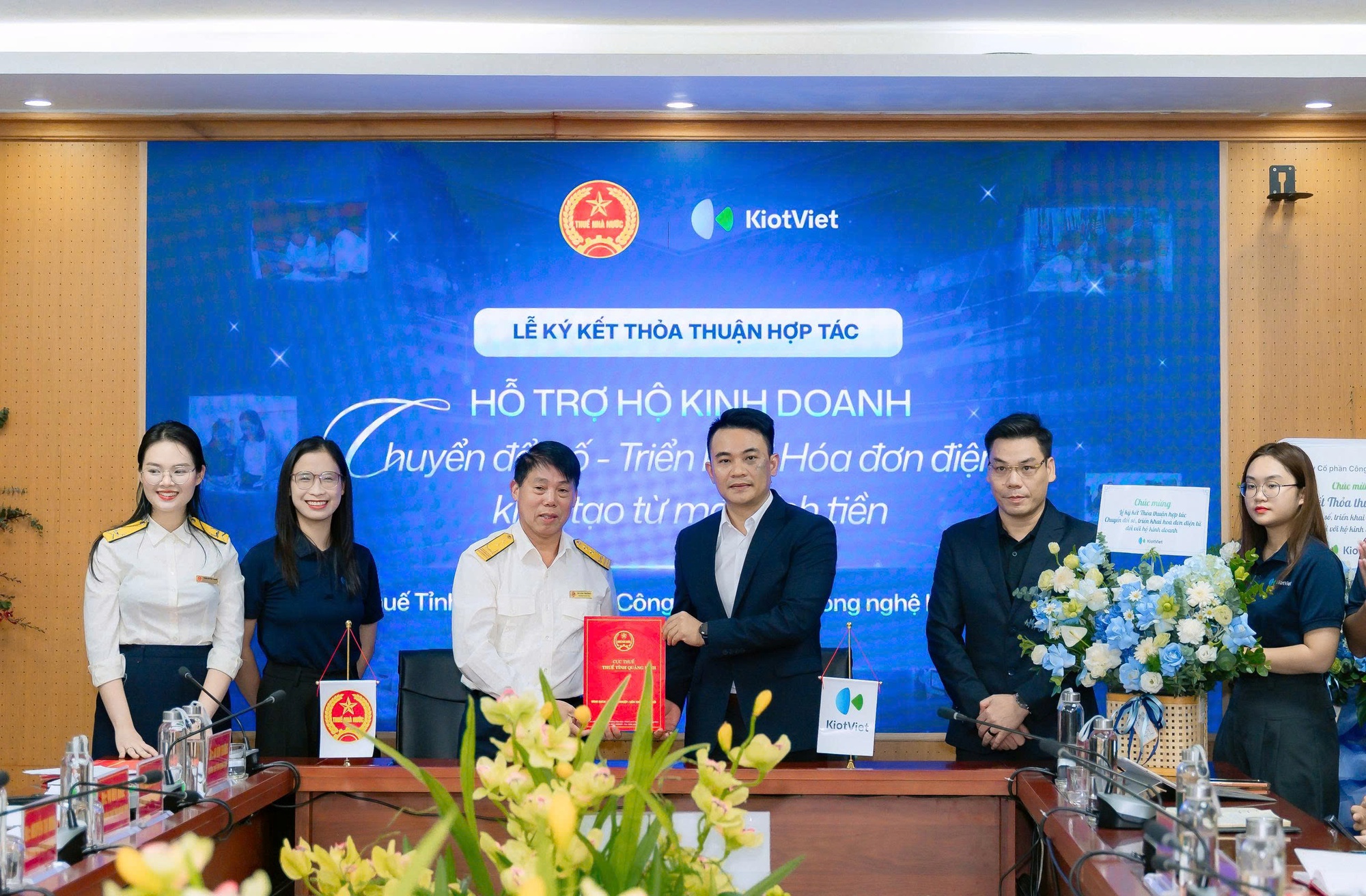 Thuế tỉnh Quảng Ninh và KiotViet hợp tác hỗ trợ hộ kinh doanh chuyển đổi số - Ảnh 1