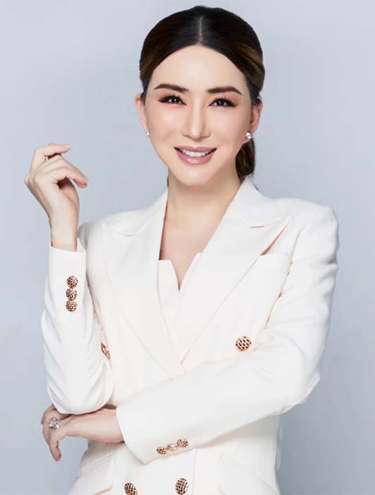 Lật tẩy cuộc đào tẩu cùng 4.900 tỷ của nữ tỷ phú Hoa hậu Hoàn vũ, "trùm cuối" đứng sau lộ diện - Ảnh 3