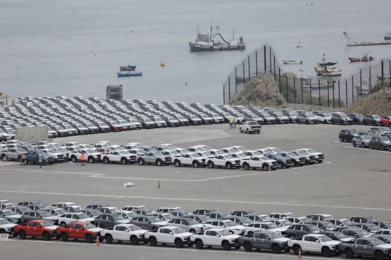 Tesla đang đánh rơi một ‘mỏ vàng’ vào tay xe điện Trung Quốc: Doanh số tăng mạnh nhờ giá rẻ hơn 40%, trùm xe điện Mỹ vẫn chưa mở showroom - Ảnh 1