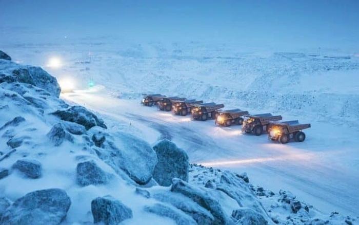Cơn sốt "vàng lạnh" đốt nóng Bắc Cực: Các siêu cường vội vã "xí phần" những siêu kho báu đang dần lộ diện dưới lớp băng vạn năm tuổi - Ảnh 1