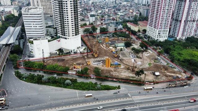 Doanh thu quý 3/2025 của một công ty tăng 155 lần nhờ chuyển nhượng dự án tại khu đất vàng 3 mặt tiền ở Hà Nội cho Sun Group, thu về 5.800 tỷ đồng - Ảnh 2