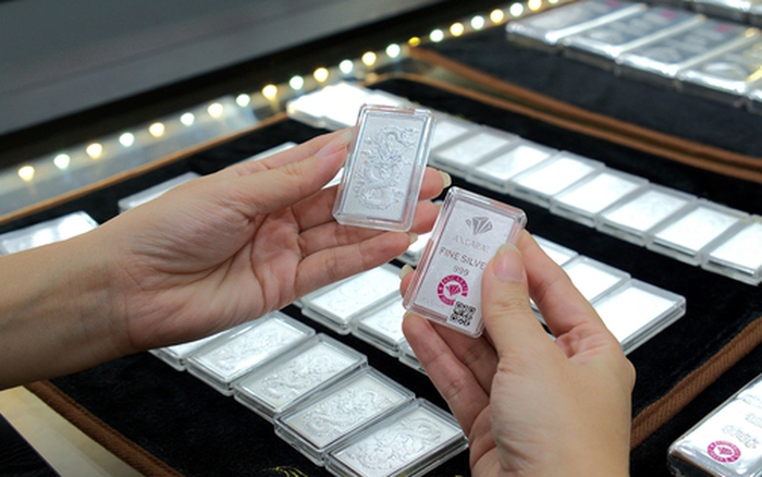 Giá bạc giằng co ở ngưỡng quan trọng - Ảnh 1