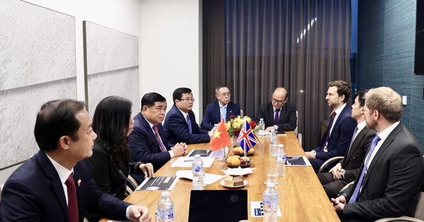 Tăng cường hợp tác với doanh nghiệp Anh về fintech, xác thực danh tính sinh trắc học và thiết kế công trình