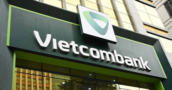 Lãi suất tiết kiệm ngân hàng Vietcombank mới nhất tháng 11/2025: Mức cao nhất là bao nhiêu?