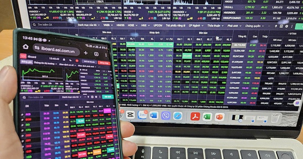 Lo chứng khoán giảm tiếp, nhà đầu tư lại khóc ròng