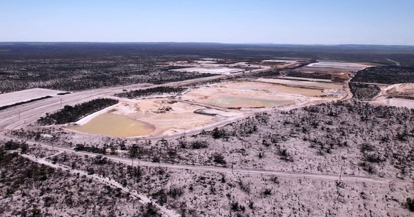 Trung Quốc thừa nhận điểm yếu chiến lược: ‘Thừa’ đất hiếm nhưng thiếu 1 loại khoáng sản quan trọng, nguồn cung phụ thuộc hoàn toàn vào đồng minh của Mỹ