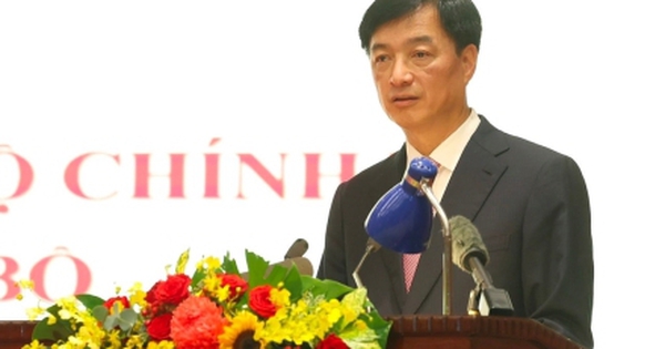 Tân Bí thư Hà Nội: Hiến dâng toàn tâm, toàn lực cho sự phát triển của Thủ đô