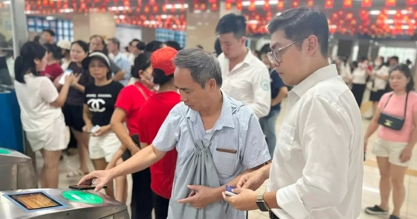 Dừng bán vé tháng, vé ngày trên tàu điện Cát Linh - Hà Đông từ ngày 10/11