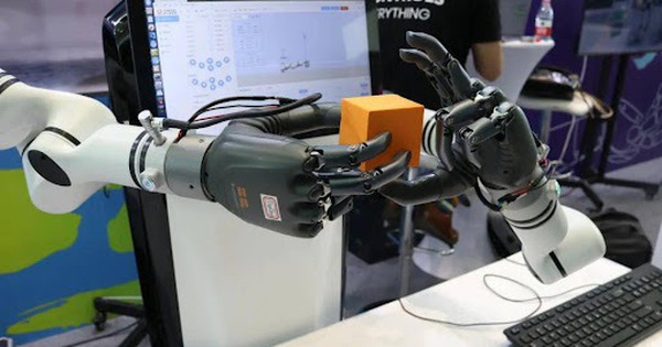 Trung Quốc tạo ra robot đến mức có thể "siết chặt ốc vít", nhưng vẫn phải chấp nhận thua xa một nhân tố
