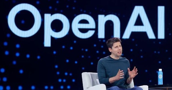OpenAI dính bê bối 'vạ miệng' xin chính phủ bảo lãnh khoản nợ 1,4 nghìn tỷ USD khi đang thua lỗ, CEO Sam Altman phải lên tiếng