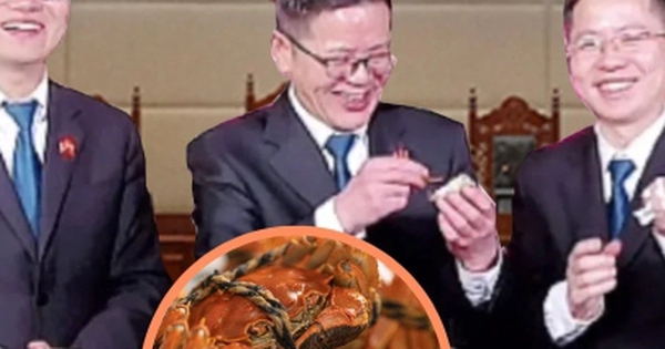 3 thẩm phán livestream bán cua giúp người dân phá sản trả nợ