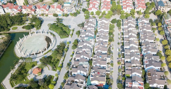 Văn Phú huy động 135 tỷ đồng trái phiếu, được đảm bảo bằng cổ phần của Chủ tịch Tô Như Toàn