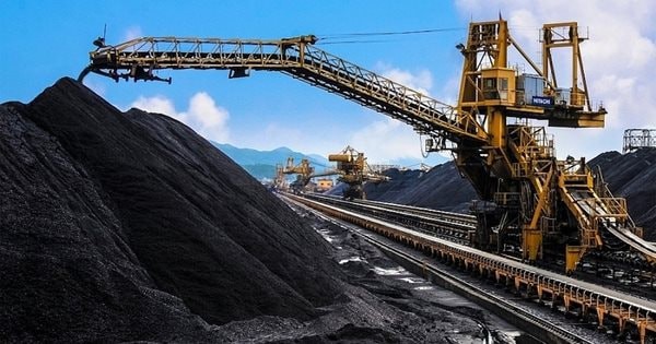 Sáp nhập 2 công ty con vào Công ty mẹ - Tập đoàn Công nghiệp Than - Khoáng sản Việt Nam (TKV)