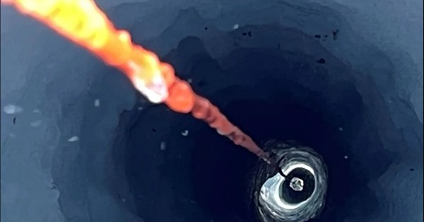 Khoan xuống lớp băng Nam Cực, giới khoa học choáng váng khi thấy dấu tích 14-30 triệu năm tuổi 'ẩn mình'