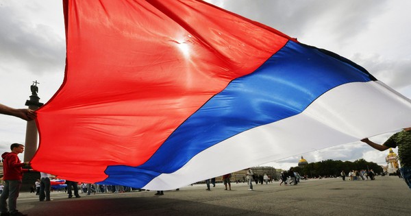 Nga thua kiện Australia