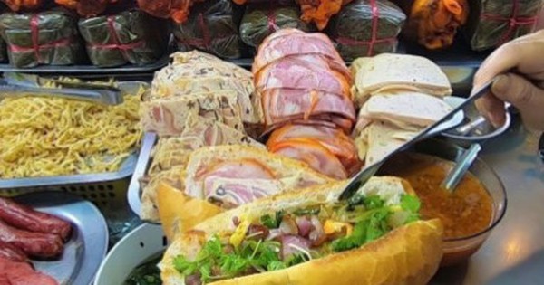 Sau vụ ngộ độc ở TP.HCM: Nhiều người e dè ăn bánh mì, sợ nguyên liệu 'trôi nổi'