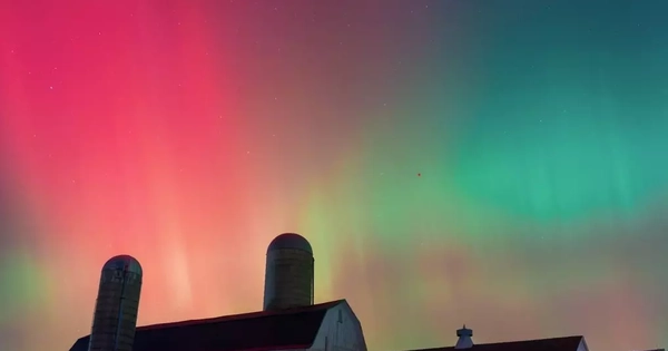 Cặp tàu vũ trụ giá rẻ liên tục bị hủy phóng vì Mặt trời hoạt động bất thường