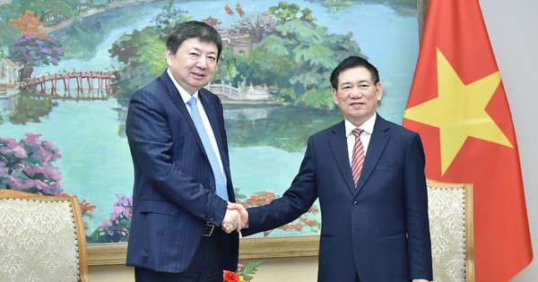 Phó Thủ tướng Hồ Đức Phớc tiếp Chủ tịch Tập đoàn Hoa Thiết (Trung Quốc)