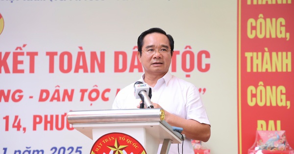 Chủ tịch UBND TP HCM: Thành phố sẽ triển khai đồng loạt nhiều dự án lớn