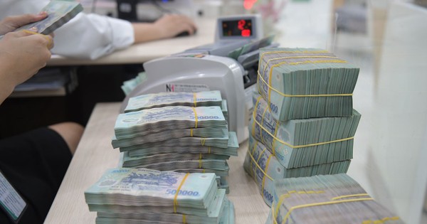 5 ngân hàng tăng lãi suất tiết kiệm trong tuần qua