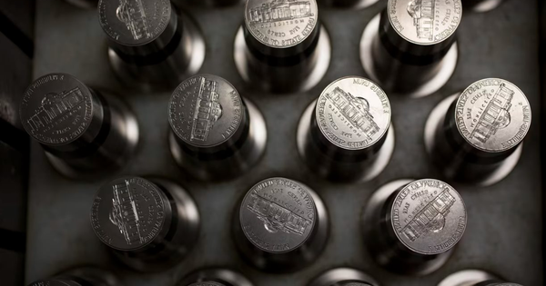 Nguy cơ đồng 0,05 USD biến mất sau khi Mỹ khai tử đồng 1 cent