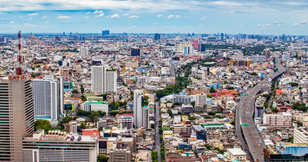 Thái Lan bị hạ dự báo tăng trưởng 2026, Việt Nam vẫn giữ “điểm sáng” khu vực