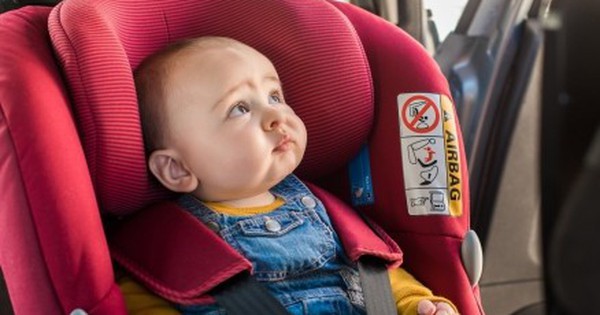 Ghế an toàn cho trẻ trên ô tô: Quy định đã có, sao phụ huynh vẫn bối rối?