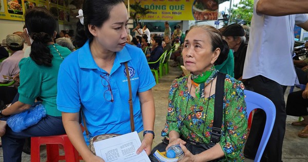 Hỗ trợ 100% mức đóng BHYT cho người từ đủ 65 đến dưới 75 tuổi