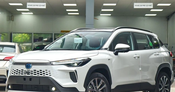 Xe hybird tăng lợi thế trên thị trường nhờ ưu đãi thuế