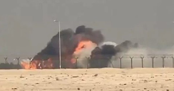 Tiêm kích Ấn Độ gặp nạn hãi hùng ở triển lãm Hàng không Dubai