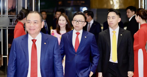 VinFast bổ nhiệm Phạm Nhật Quân Anh vào HĐQT, 13 tháng liên tiếp "vua doanh số"