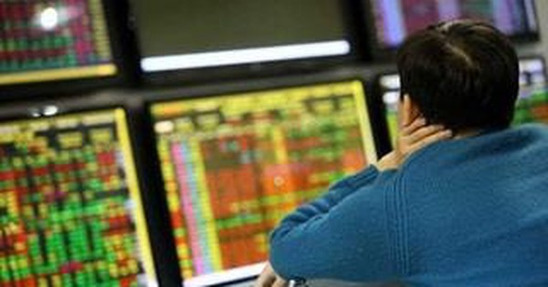 Góc nhìn chuyên gia: Nhịp điều chỉnh bất ngờ có thể xuất hiện, khả năng test lại đáy 1.580 cần được tính đến