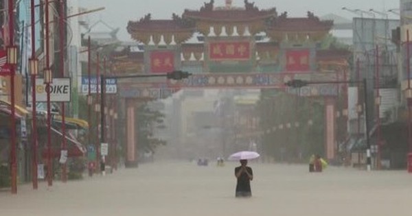 Ngập lụt nặng ở Thái Lan: Báo động đỏ, 103 khu dân cư phải sơ tán