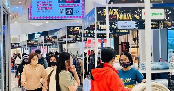Black Friday: Người tiêu dùng thắt chặt chi tiêu, lựa chọn kỹ