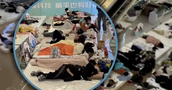 Nằm một chỗ hơn 33 giờ, chàng trai trẻ ẵm giải vô địch: Trung Quốc bùng nổ trào lưu ‘nằm phẳng’ điên rồ