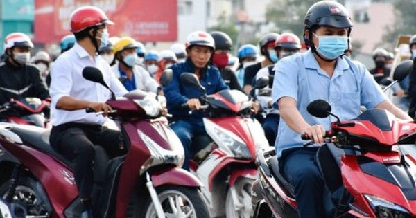 Từ 1/7/2026, Hà Nội dự kiến thí điểm cấm xe máy xăng tại 9 phường nội đô