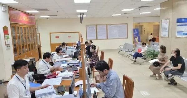 Hà Nội: Hỗ trợ tối đa 24 tháng lương cho người ngoài chỉ tiêu biên chế nghỉ việc khi triển khai chính quyền hai cấp