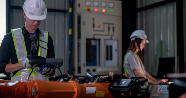 Tập đoàn công nghiệp có nguy cơ sụp đổ