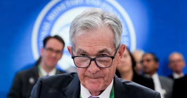 Hai quan chức đồng minh Chủ tịch Powell lên tiếng, cơ hội Fed cắt giảm lãi suất tháng 12 xuất hiện?