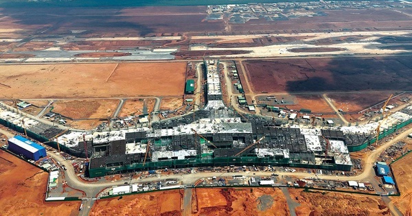 Gần 1 tháng trước thời khắc trọng đại, siêu sân bay 16 tỷ USD lớn nhất Việt Nam đạt mốc tiến độ quan trọng