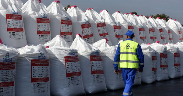 Hàng trăm nghìn tấn hàng từ Nga, Lào cùng đổ bộ Việt Nam: Nước ta sử dụng gấp 3 lần trung bình thế giới, chi gần 2 tỷ USD nhập khẩu